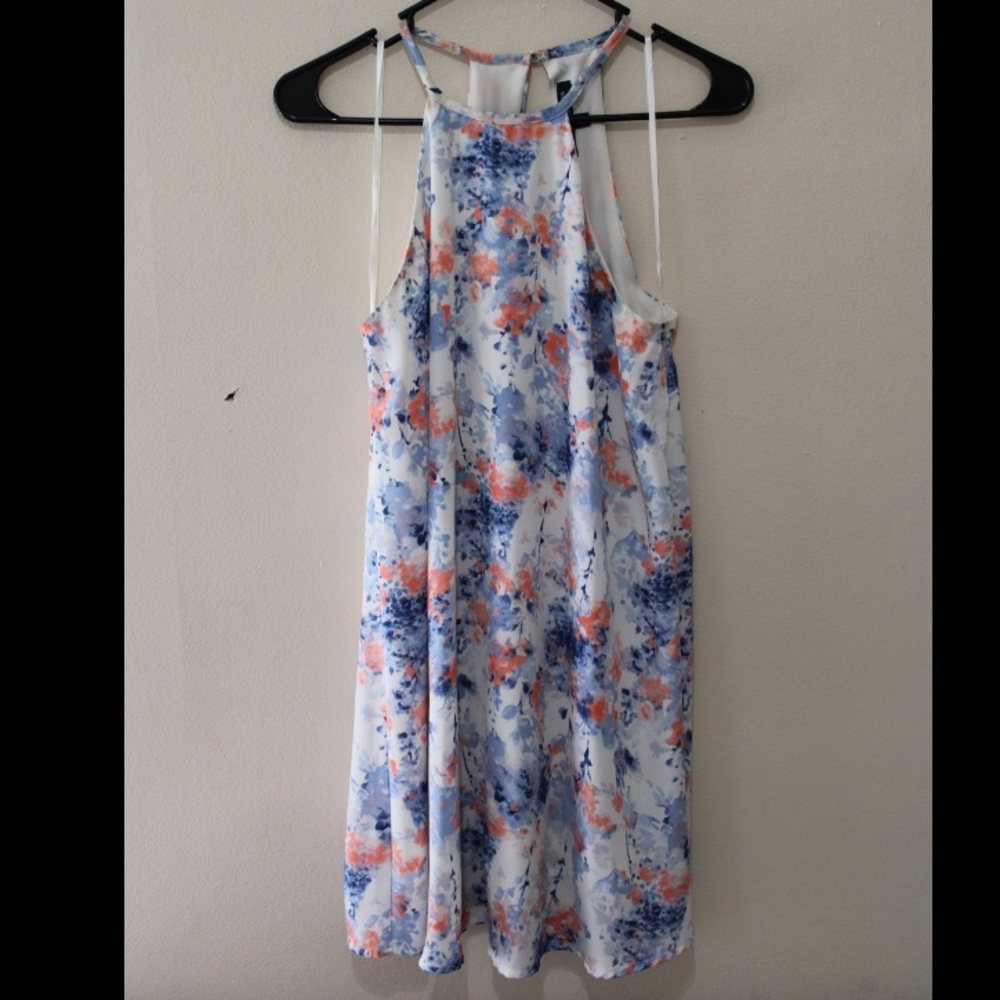 Short summer dress